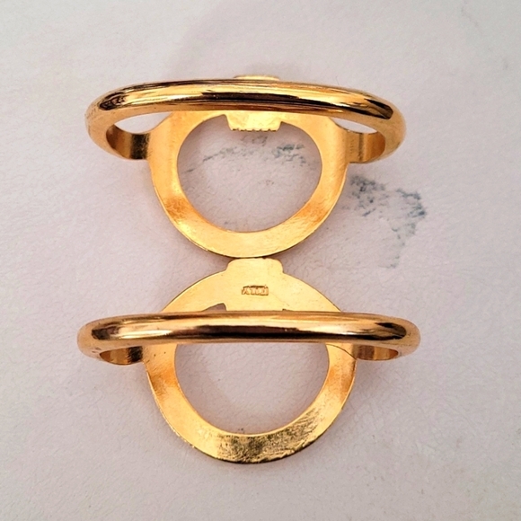 2 Vintage Goldtone Italy Napkin Rings - Picture 2 of 3